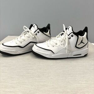 Big Kids Jordan Courtside 23 Size 6Y
